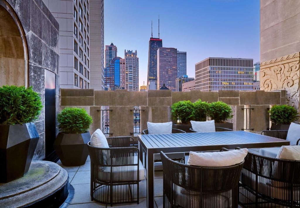 The Gwen, a Luxury Collection Hotel, Michigan Avenue Chicago - 