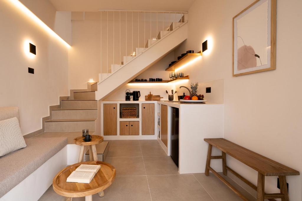 Fotografie z fotogalerie ubytování Sugarwhite Suites with Private not Heated Pool v destinaci Emporio