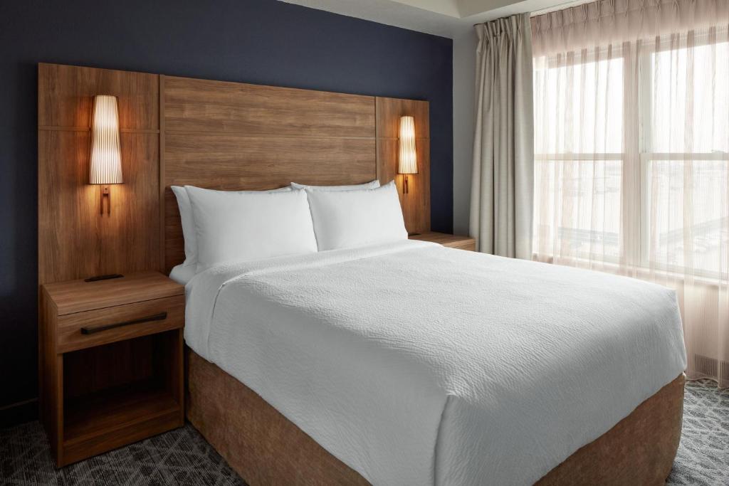 Residence Inn by Marriott Mississauga-Airport Corporate Centre West - Resim 13