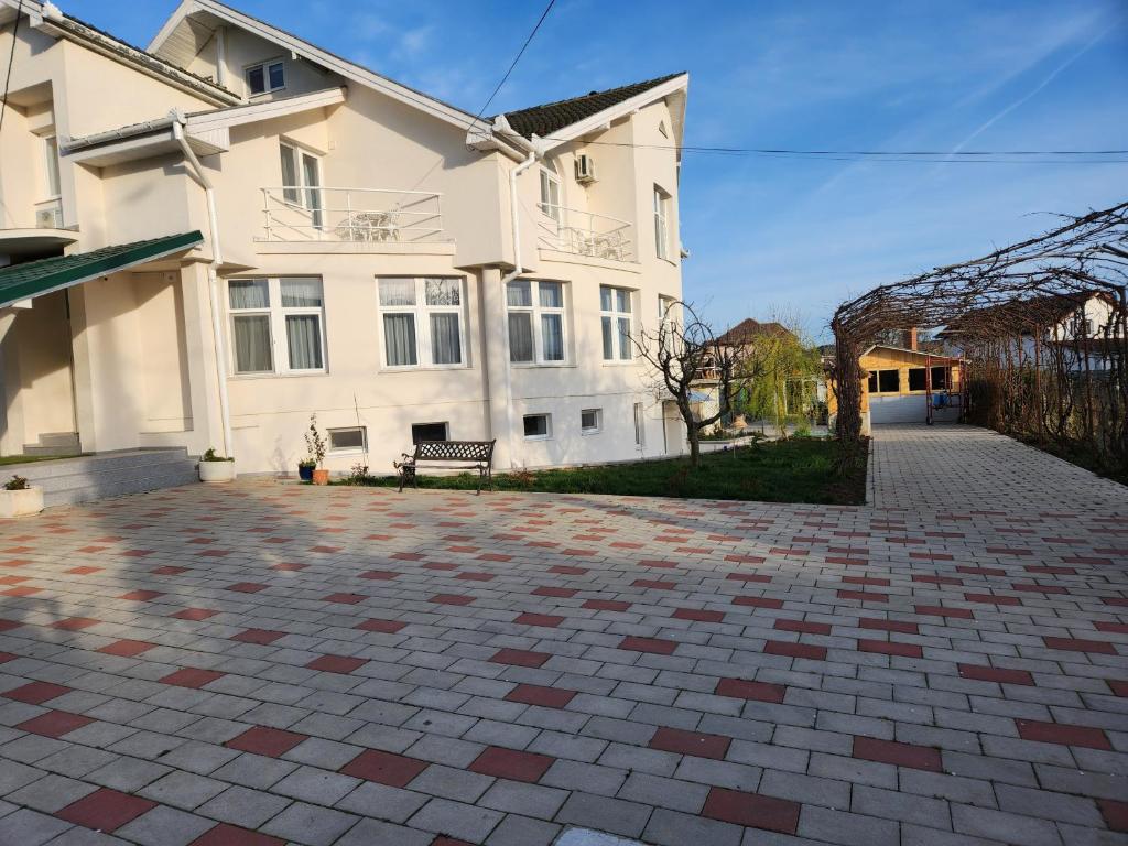 Budova, kde se ubytování v soukromí nachází