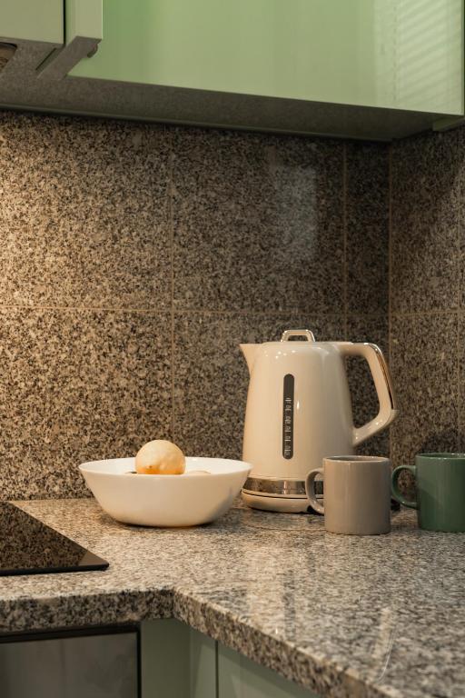 City Hall Apartments - 19