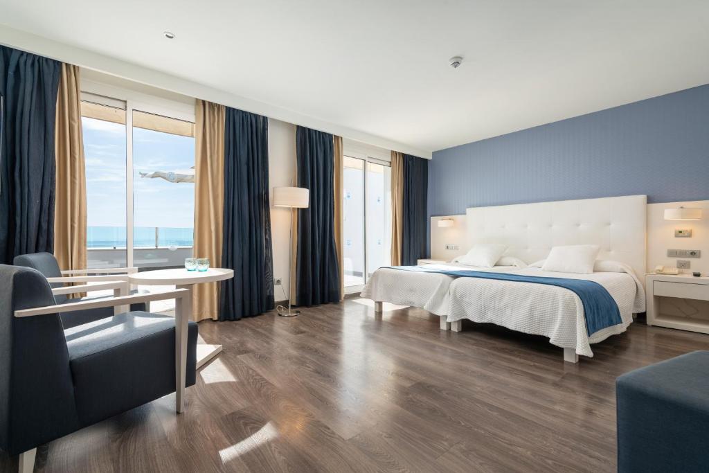 Hotel Cala Bona - Superior Suite With Sea View