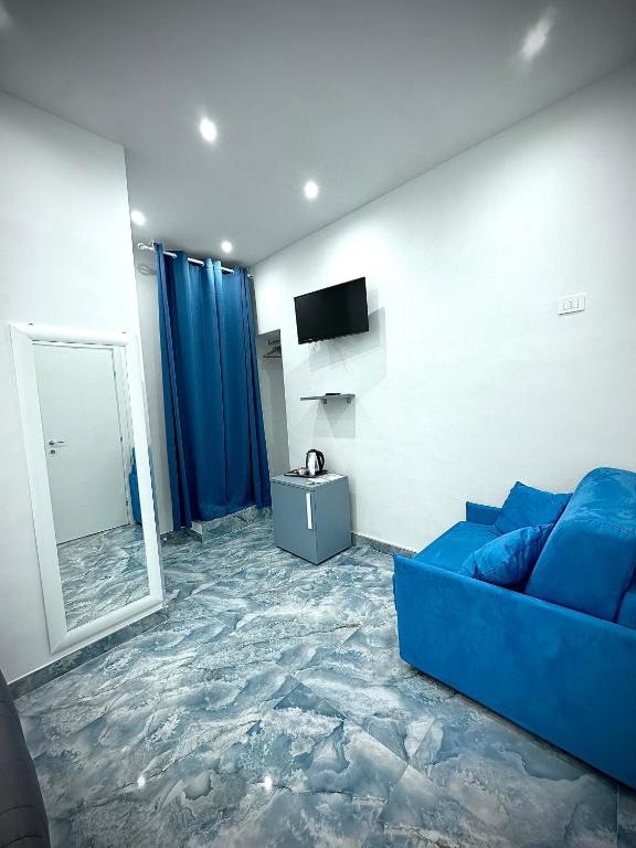 TV a/nebo společenská místnost v ubytování MARVIT CENTRAL LUXURY