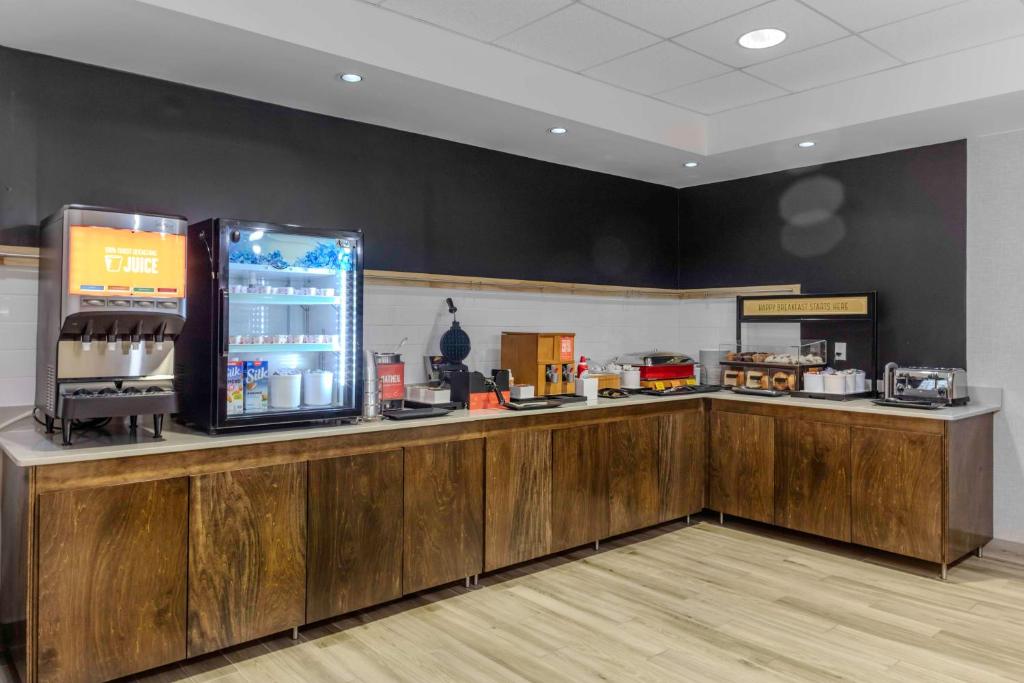 Hampton Inn Sarasota I-75 Bee Ridge photo