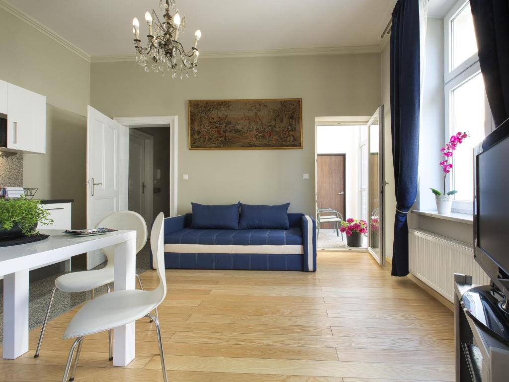 Antique Apartments Old Town - One-Bedroom Apartment - 22 Tomasza Street