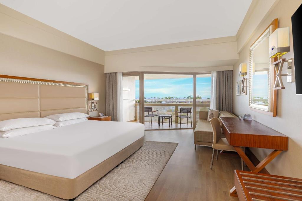 Hilton Dalaman Sarigerme Resort & Spa - King Room With Sea View