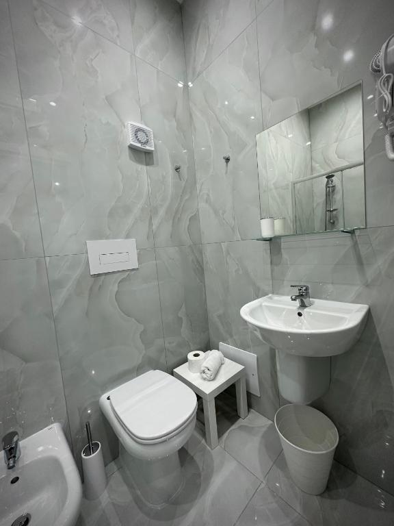 Koupelna v ubytování MARVIT CENTRAL LUXURY