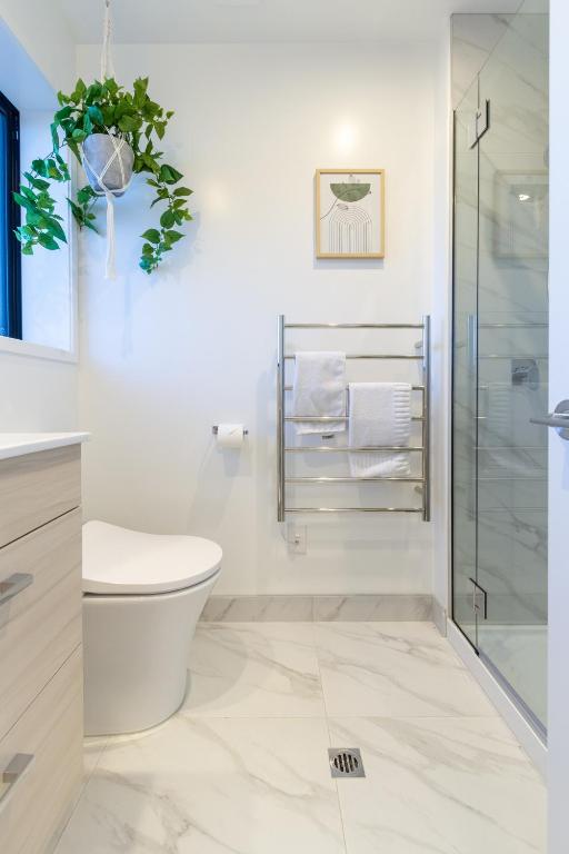 Downtown Delight: Studio at 8 Wilmer with Backyard - Resim 3