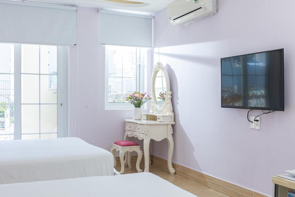 TV/trung tâm giải trí tại Happy Star Hotel Nha Trang