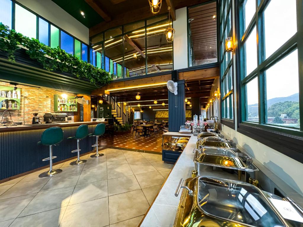 Restaurace v ubytování Green View by Green Tree Hotels