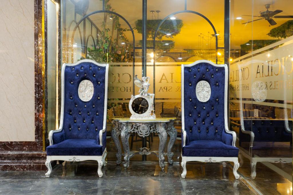 Khu vực ghế ngồi tại TND Hotel