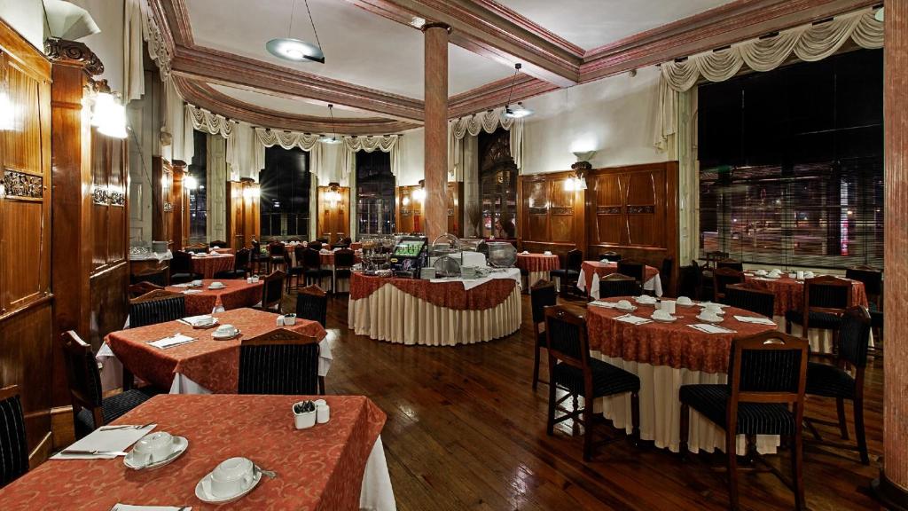 Restaurace v ubytování Hotel Astoria