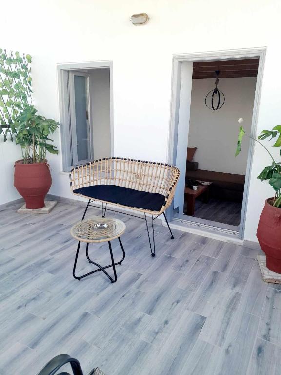 Posezení v ubytování "Zeus House" Sevasti Symi Studios
