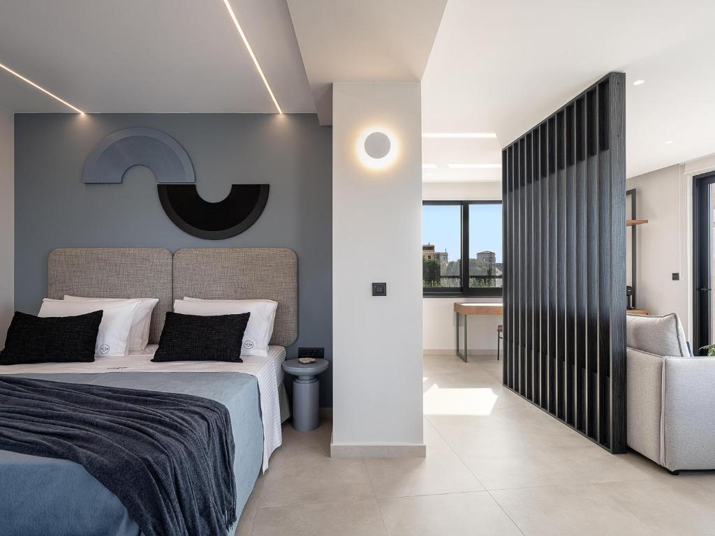 Theta Boutique Hotel - 10