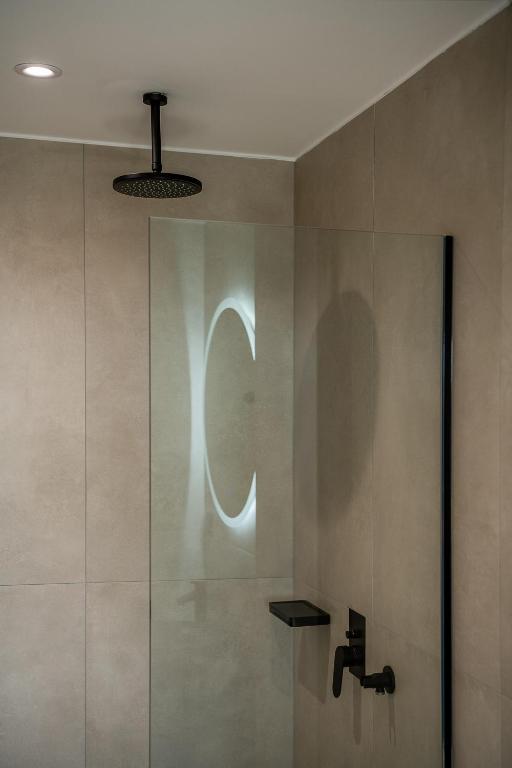 Theta Boutique Hotel - 18