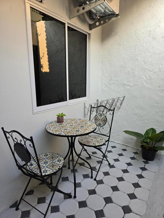 The Old City Rooms - 4