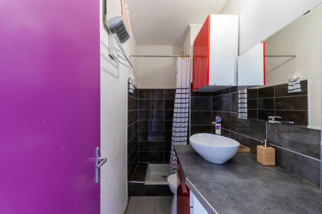 Kúpeľňa v ubytovaní La Perle Marine * Plage à 15 min * Parking privé * literie confortable
