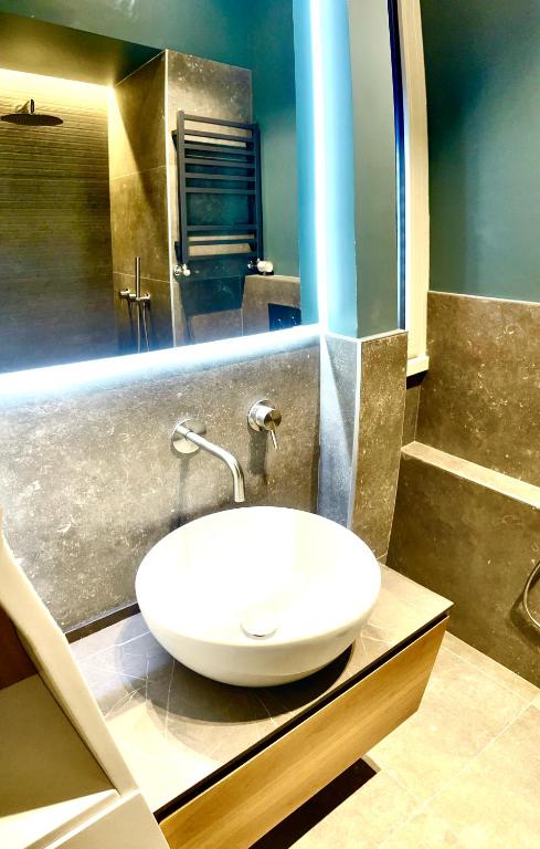 ITALIANSTAYRENTALS Apartment Solferino 37 - 17