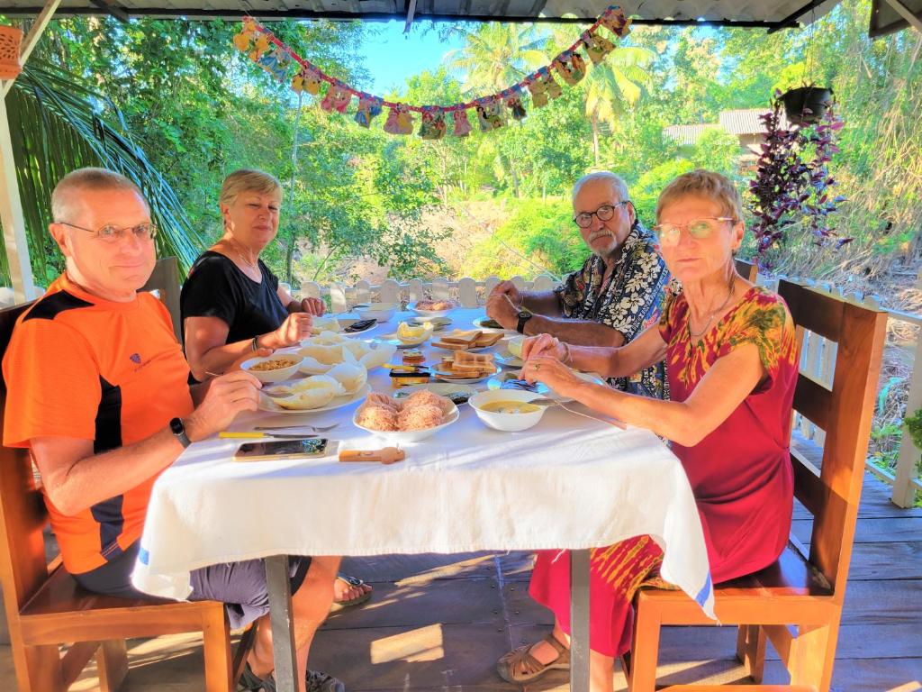 Hosté ubytování JAMI River Side Hotel & Yala Safari Place
