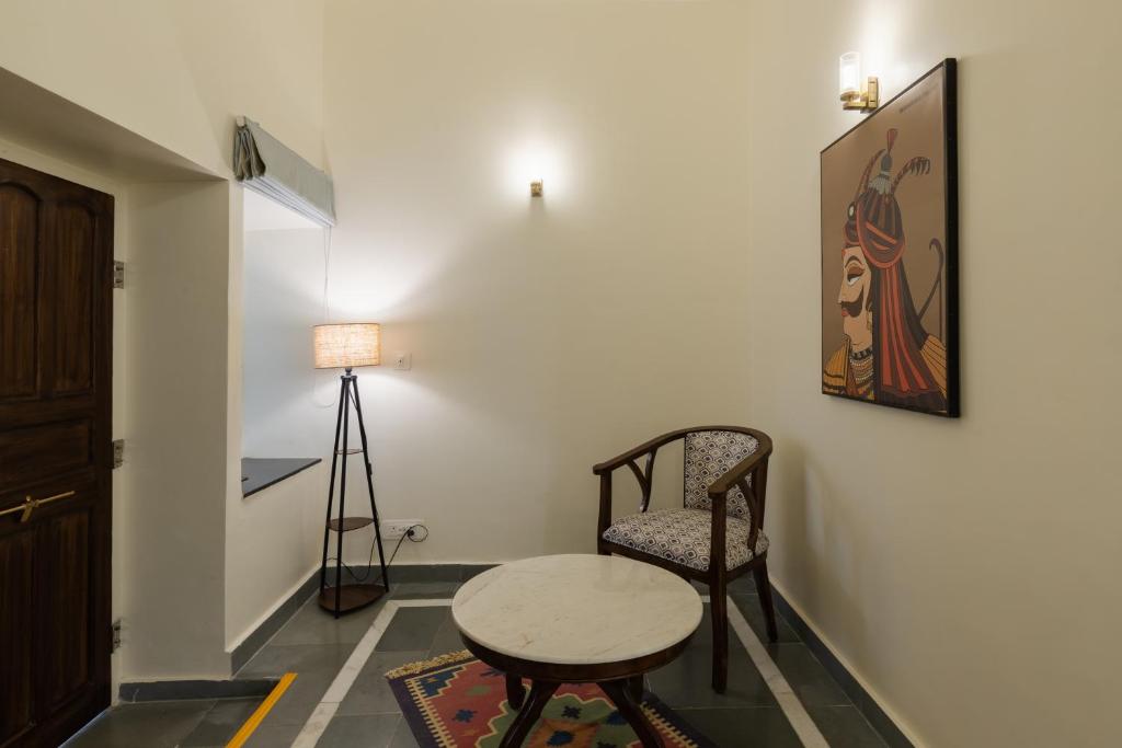 Area soggiorno di Heart of the City Homestay by Rashmi