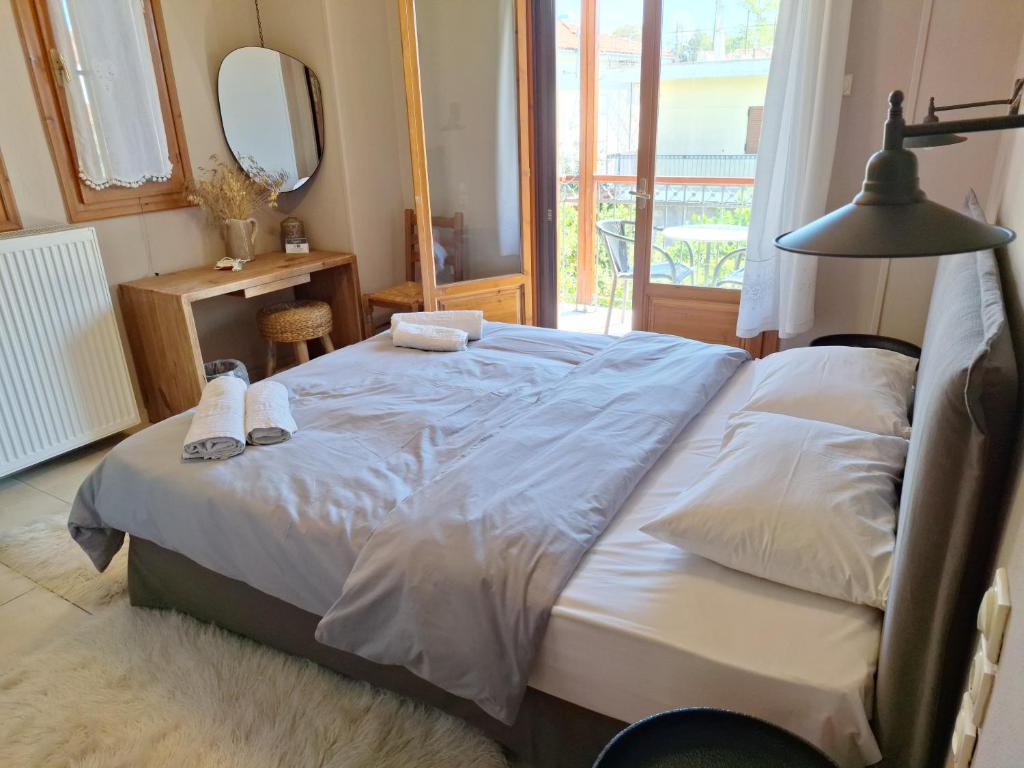 Skourgias Rooms - Habitación Doble Con Balcón