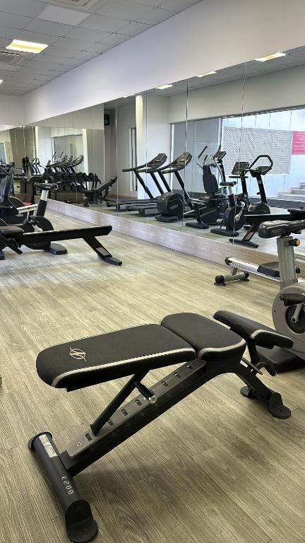 Fitness centrum a/nebo fitness zařízení v ubytování Elegant 3-Bed room Sea-View