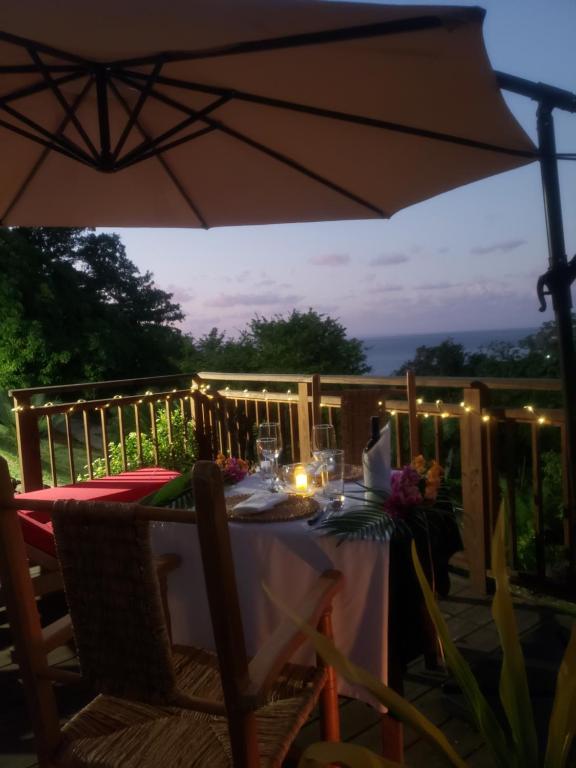 Balkón nebo terasa v ubytování Memwa Villas