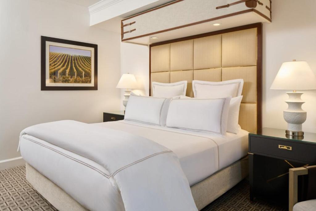 The Meritage Resort and Spa - Vineyard King