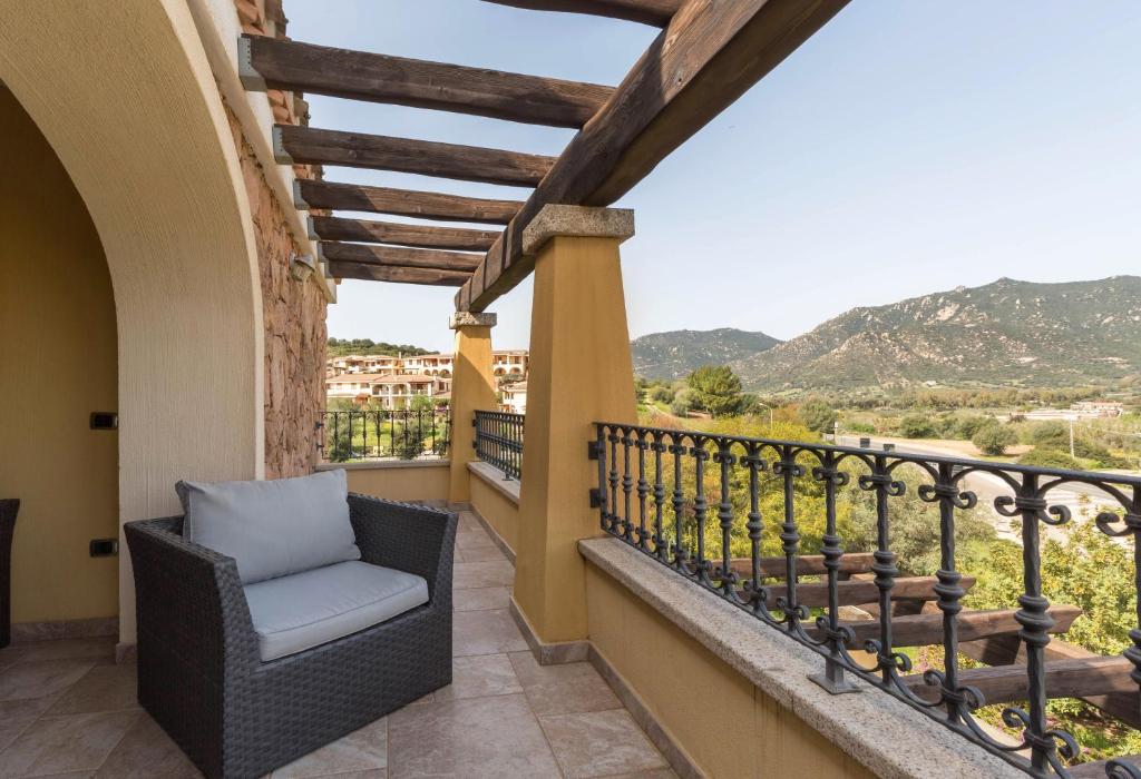 Nespecifikovaný výhled na hory nebo výhled na hory při pohledu z hotelu