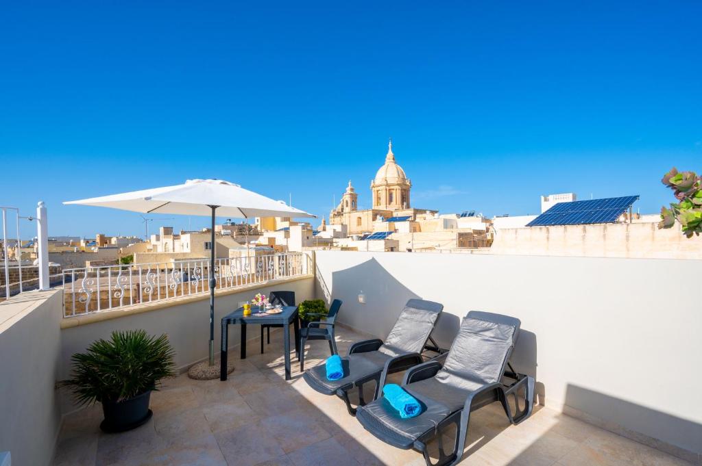 Ta' Dun Martin and taz-Zija Bed and Breakfast - 13