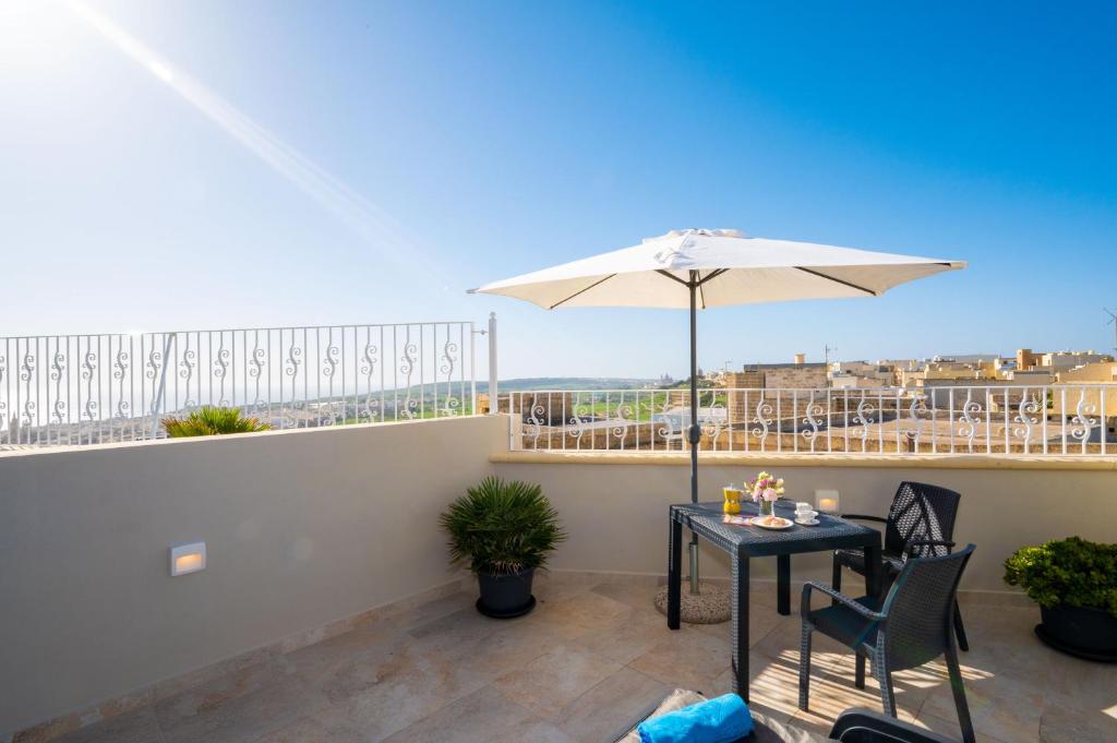 Ta' Dun Martin and taz-Zija Bed and Breakfast - 14