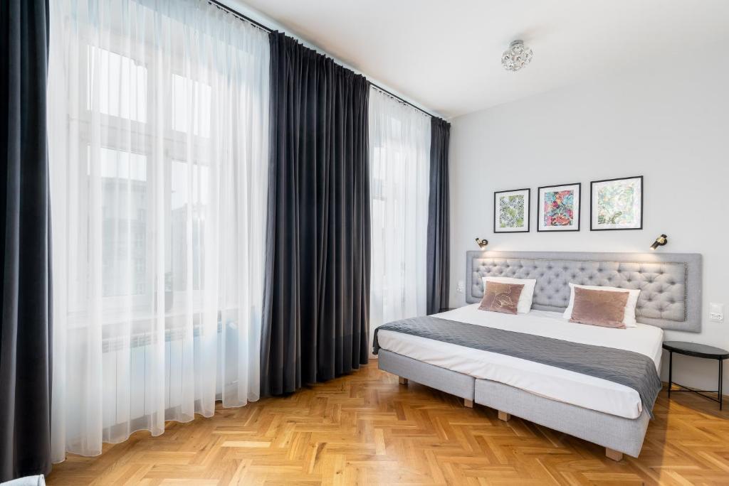 Wawel Apartments - Old Town - Superior Studio Apartment With City View