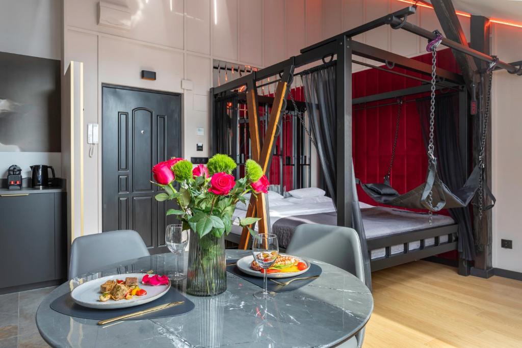 Exclusive BDSM Apartment Kraków - ADULTS ONLY - 14