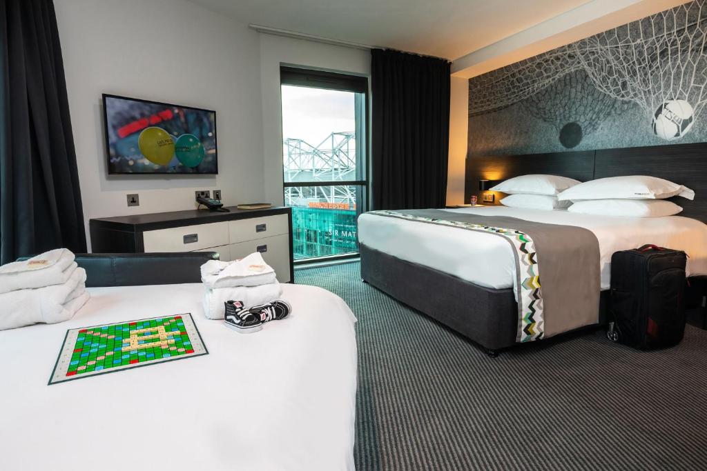 Hotel Football, Old Trafford, a Tribute Portfolio Hotel - غرفة عائلية ديلوكس