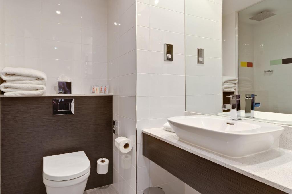 Hotel Football, Old Trafford, a Tribute Portfolio Hotel - Resim 28