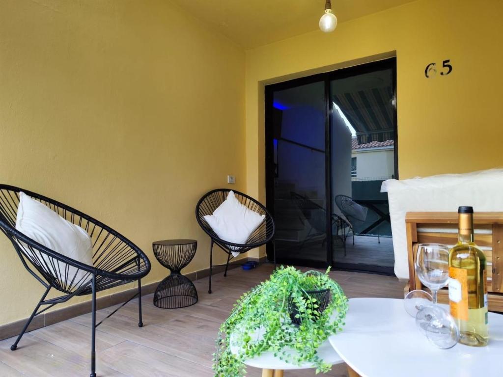 Posezení v ubytování Duplex Sonemar Pool