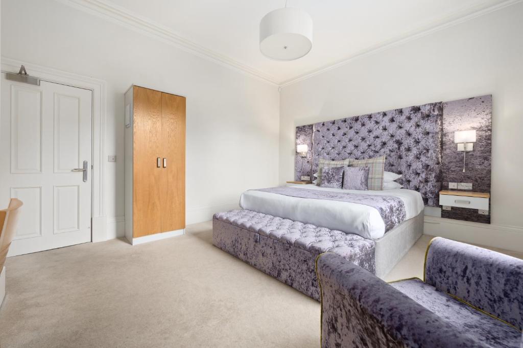White Hart Hotel & Apartments - Resim 40