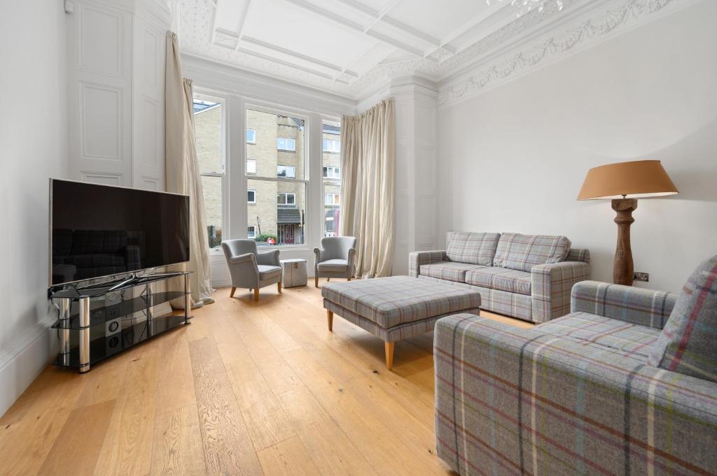 White Hart Hotel & Apartments - Resim 42