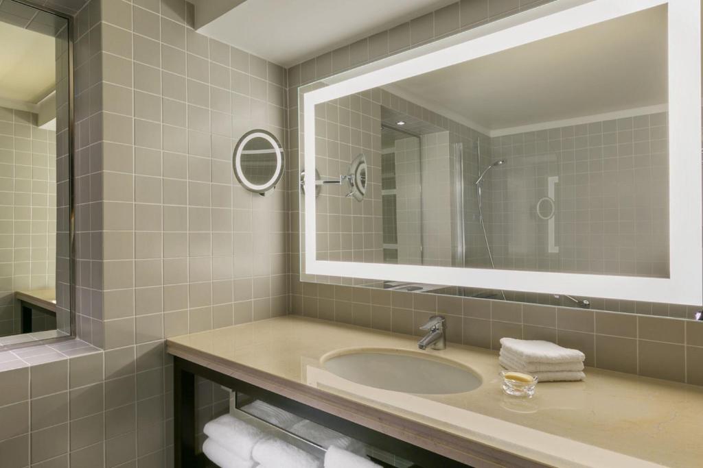 Koupelna v ubytování Sheraton Bucharest Hotel