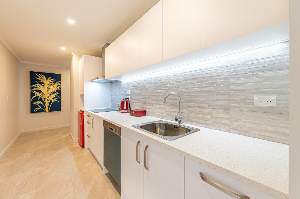 Kuchyň nebo kuchyňský kout v ubytování Whetu Whiti Apartment