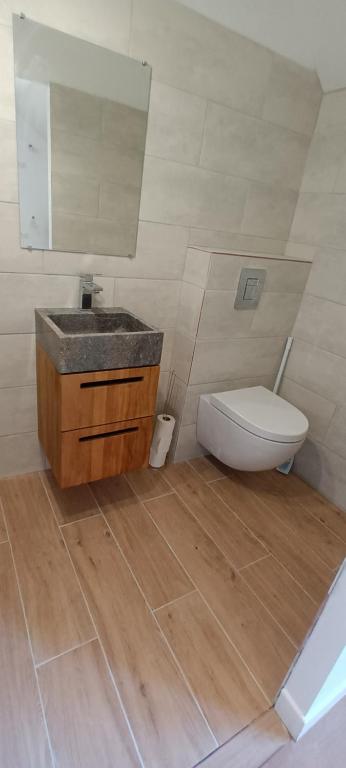 Koupelna v ubytování Gîte l'Echauguette du Perche