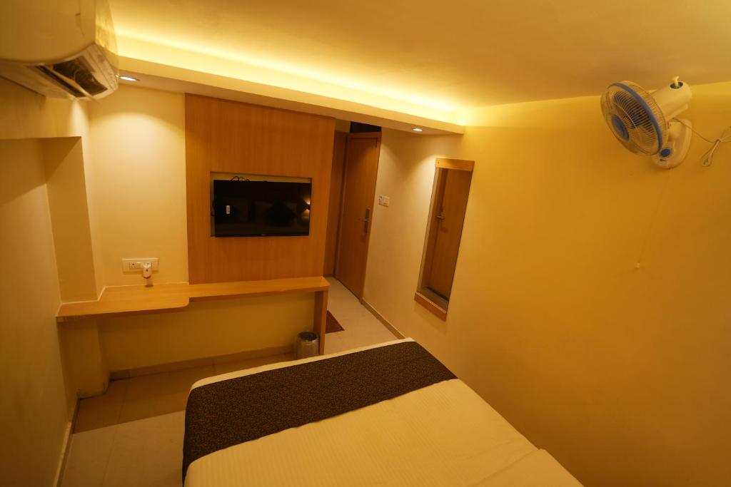 لابی و فضای عمومی HOTEL BOSTON - تصویر ۵