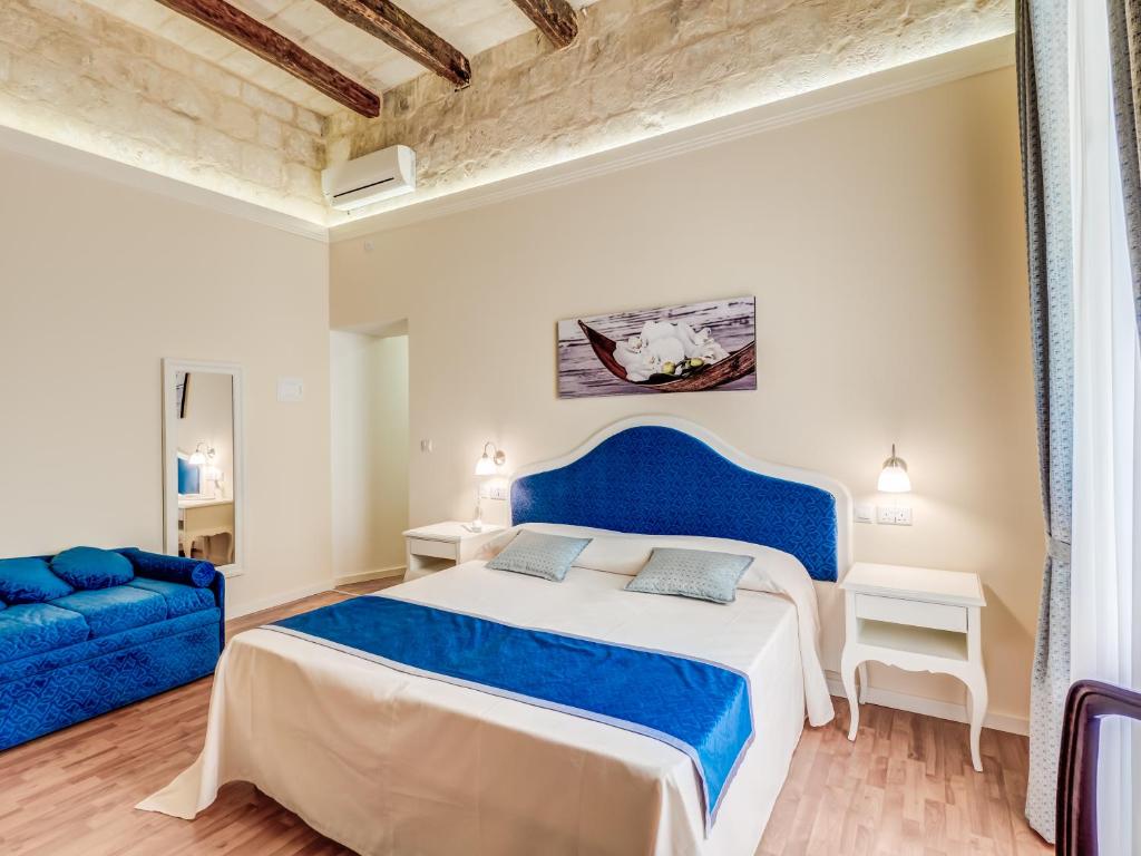 Tano's Boutique Guesthouse - 4