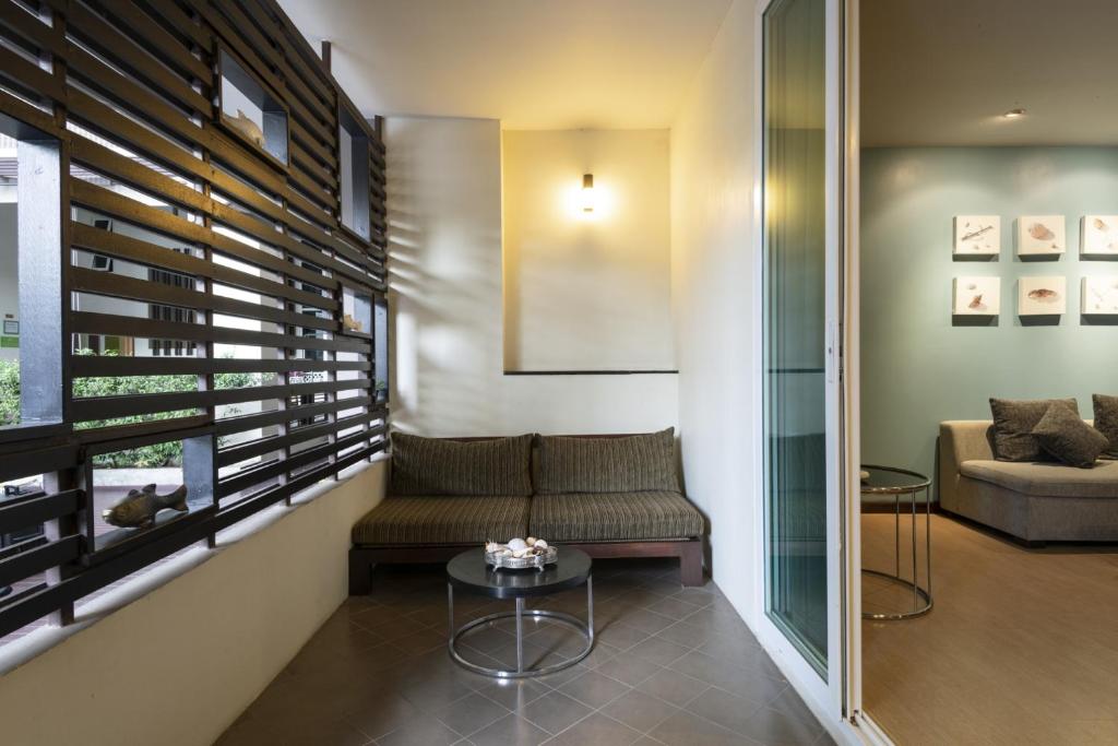Posezení v ubytování Silathip Huahin Serviced Apartment & Hotel