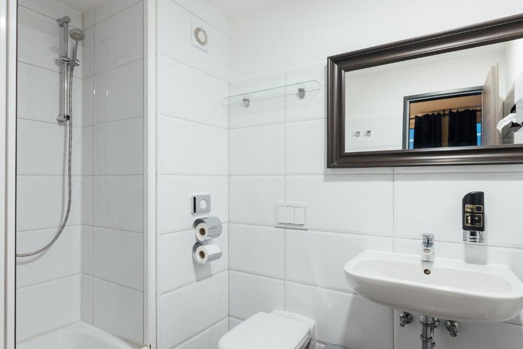 City Hotel St. Georg Hamburg - Resim 3