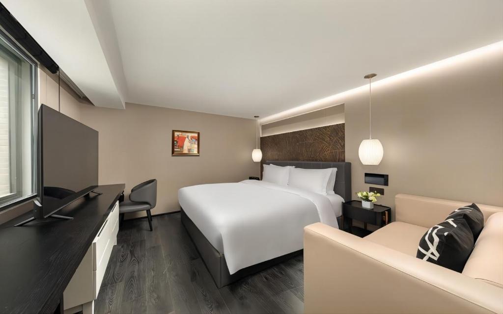 JingLai Bushe Hotel Bund Nanjing West Road Shanghai - Superior King Room