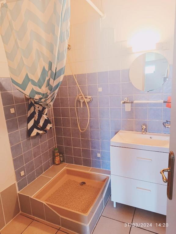 Kúpeľňa v ubytovaní Datcha La Charrette