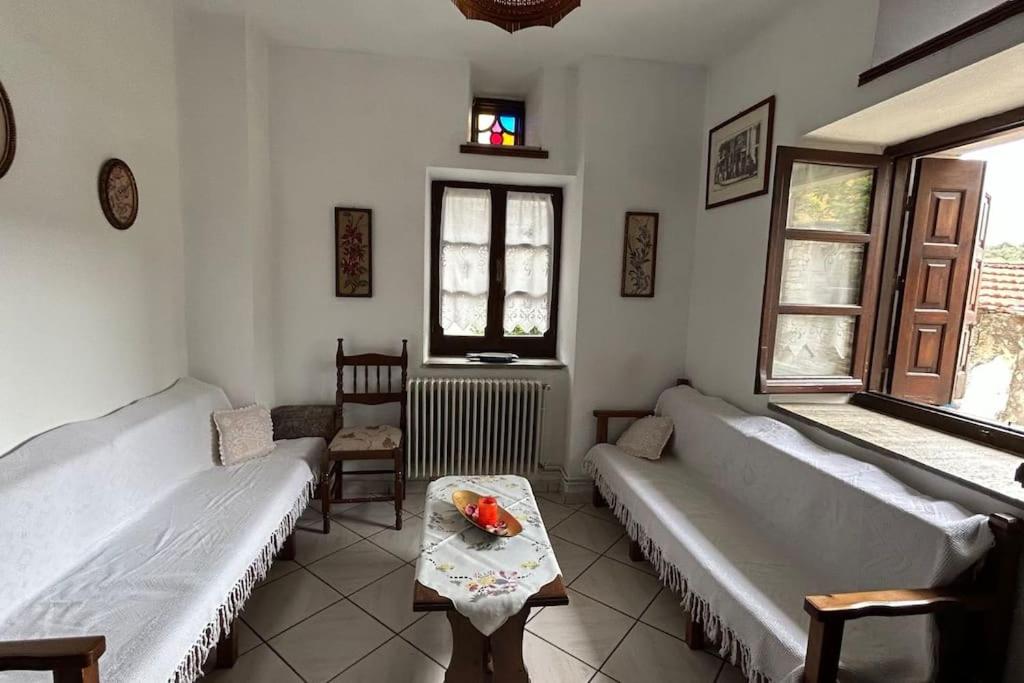 Postel nebo postele na pokoji v ubytování Little Graceland