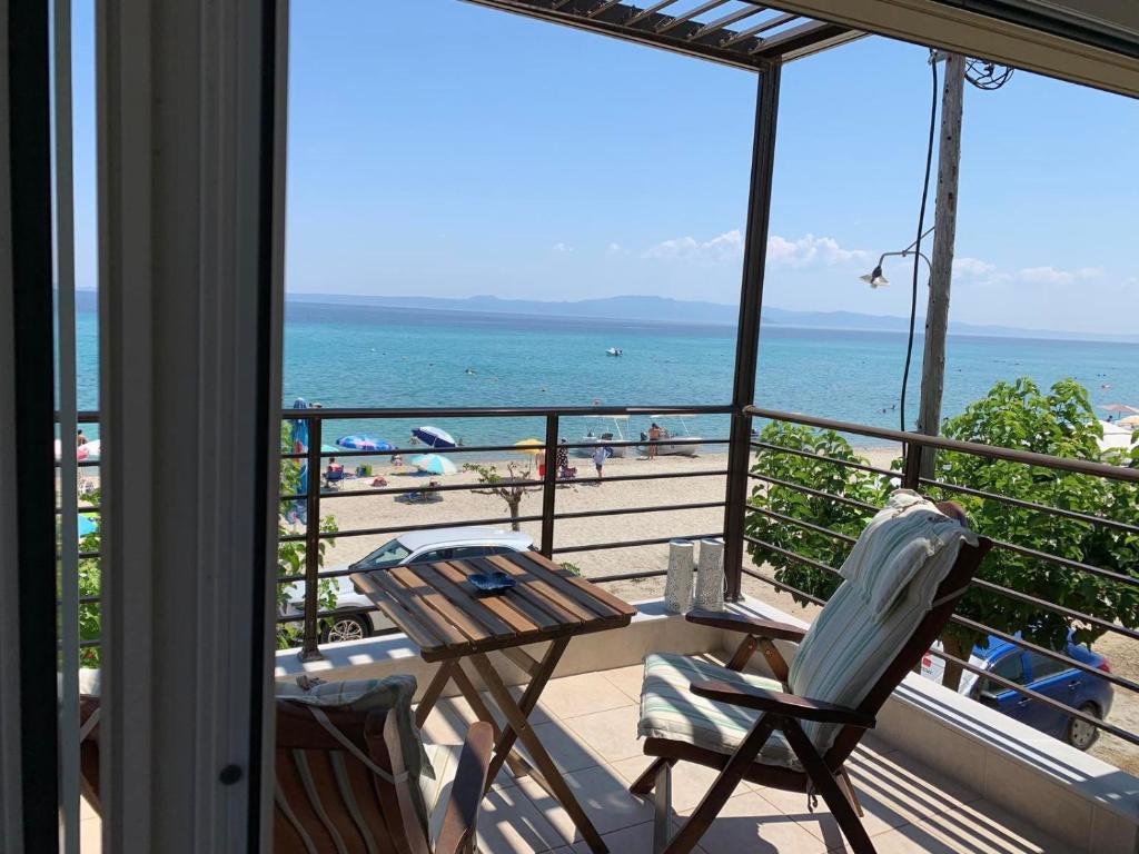 Nikogroup Loukas Apartment, Polychrono (updated prices 2024)