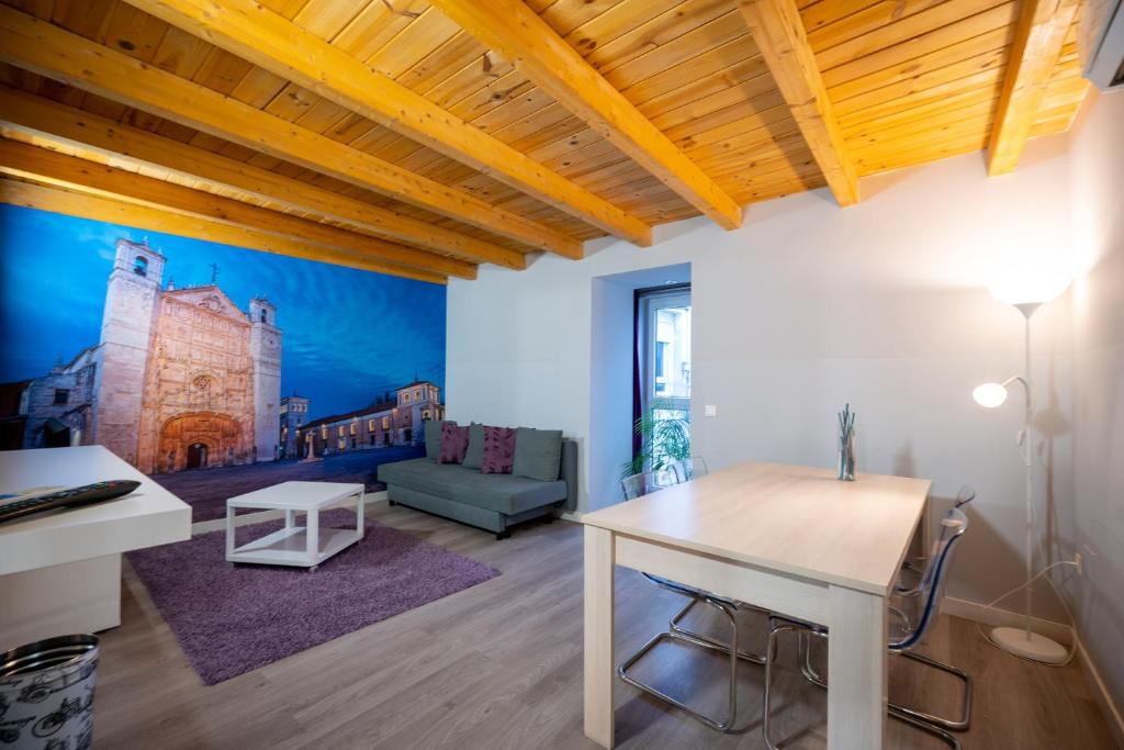 Apartamentos GO - Leopoldo Cano Center - Superieur Appartement